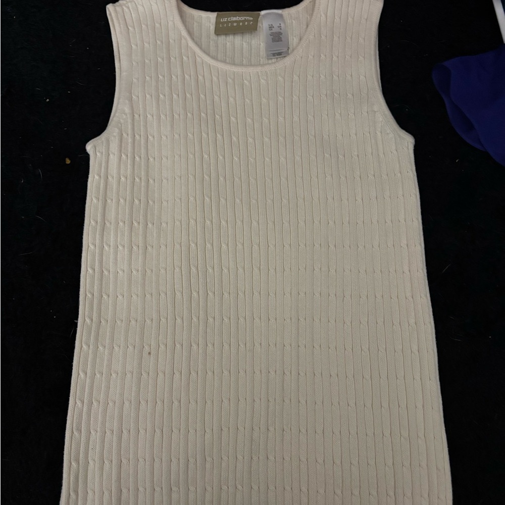 Liz Claiborne Cream Ribbed Sleeveless Sheath Top